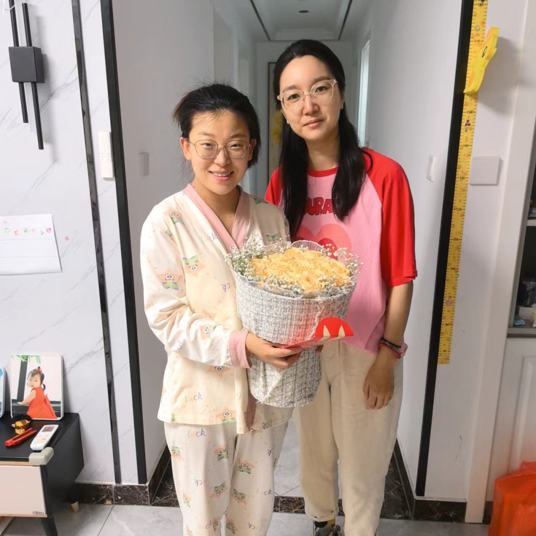 慰問(wèn)生育職工，做好“娘家人”